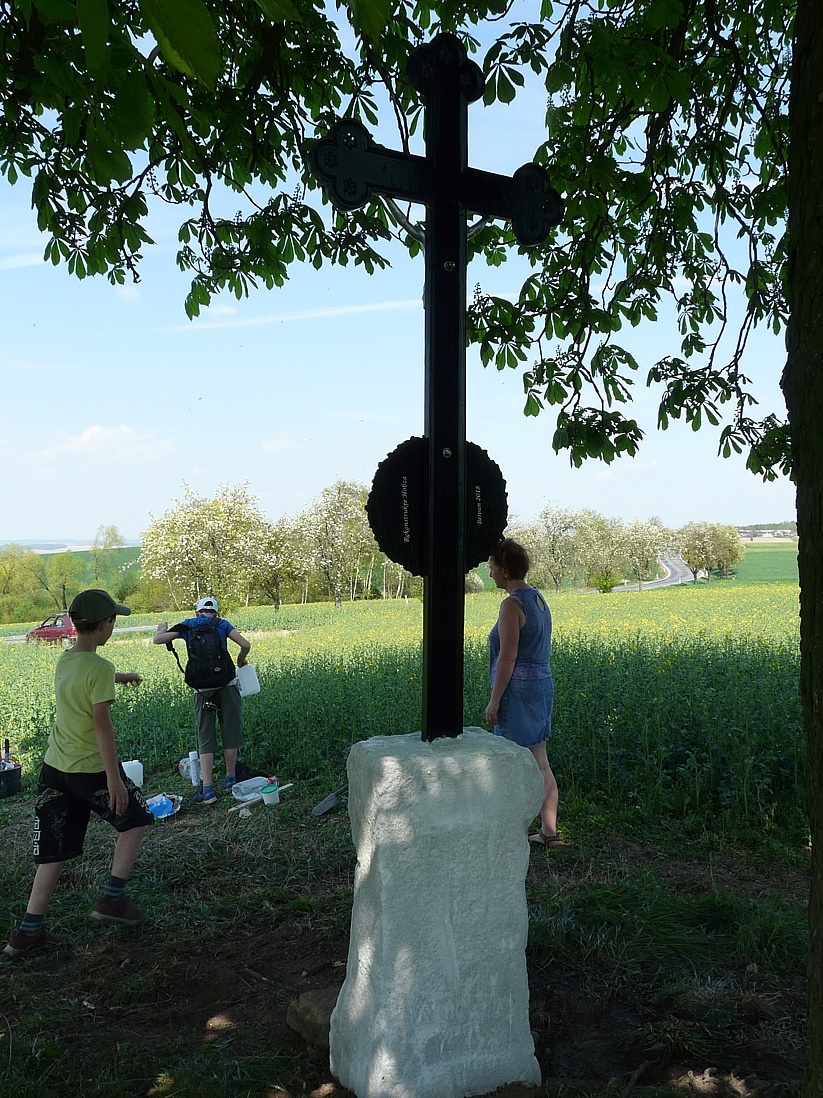 Obnovení křížku u Hlohovic 2018 (26)