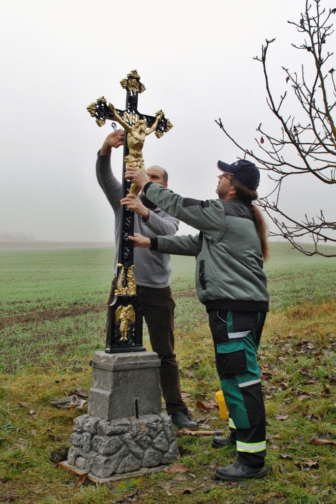 Nejtkův kříž Bítov (45)