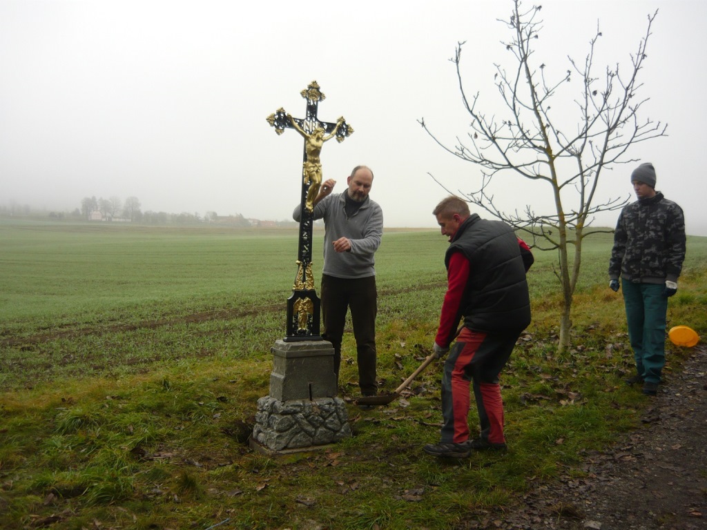 Nejtkův kříž Bítov (55)